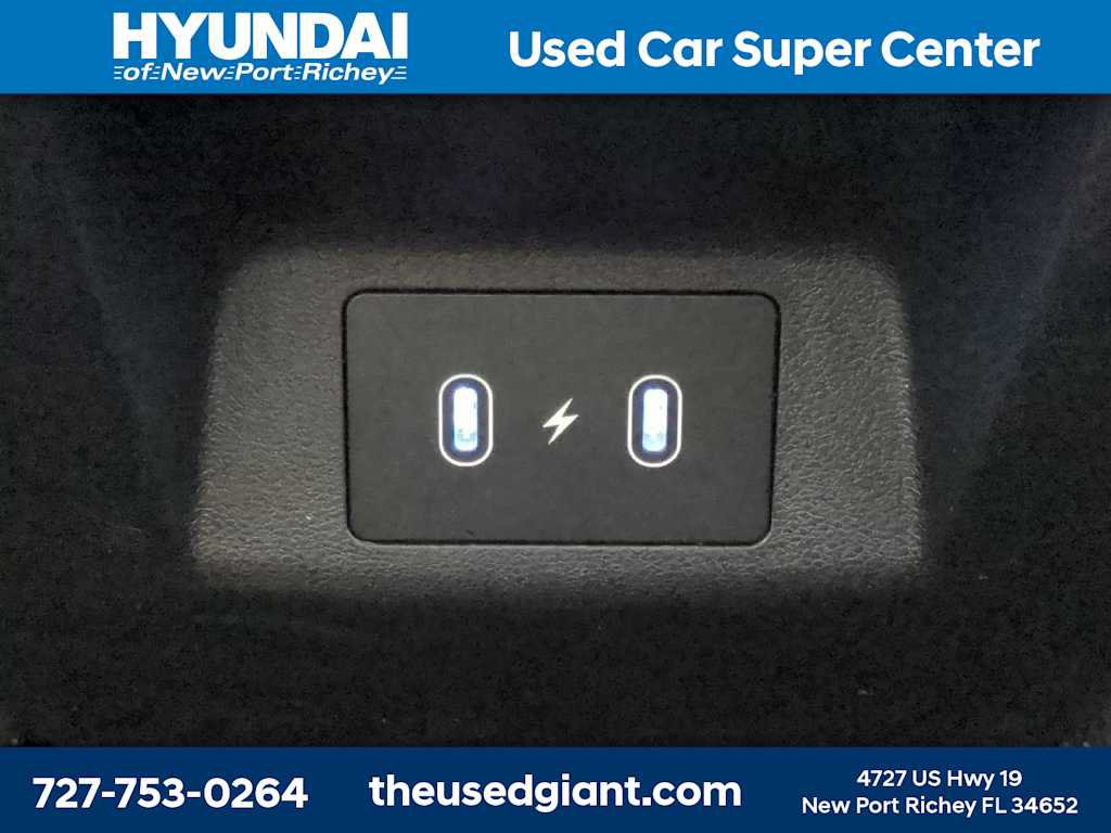 Certified 2025 Hyundai Tucson SEL FWD image 16