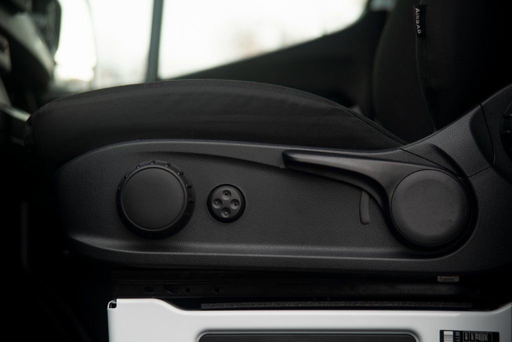 Used 2025 Mercedes-Benz Sprinter 2500 image 29