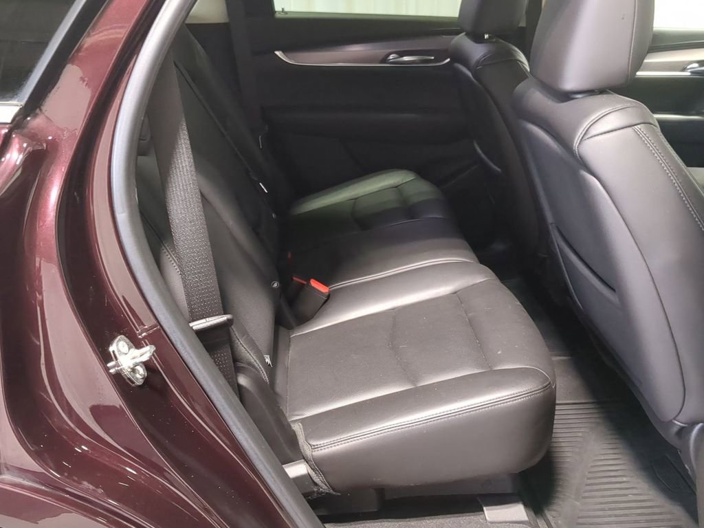 Used 2018 Cadillac XT5 Luxury w/ Driver Awareness Package image 27