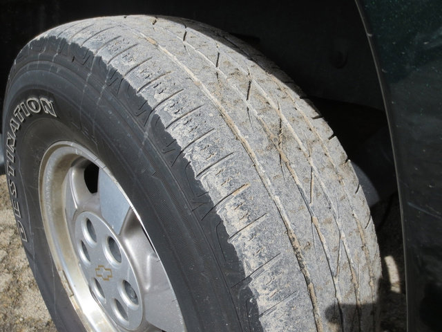 Used 2003 Chevrolet Suburban LS w/ LS Preferred Equipment Group image 29