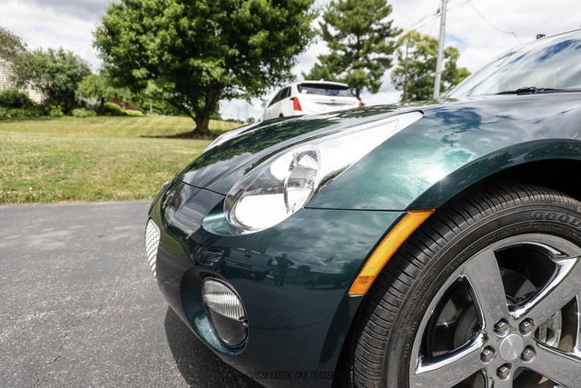 Used 2007 Pontiac Solstice Convertible w/ Premium Package RWD image 59
