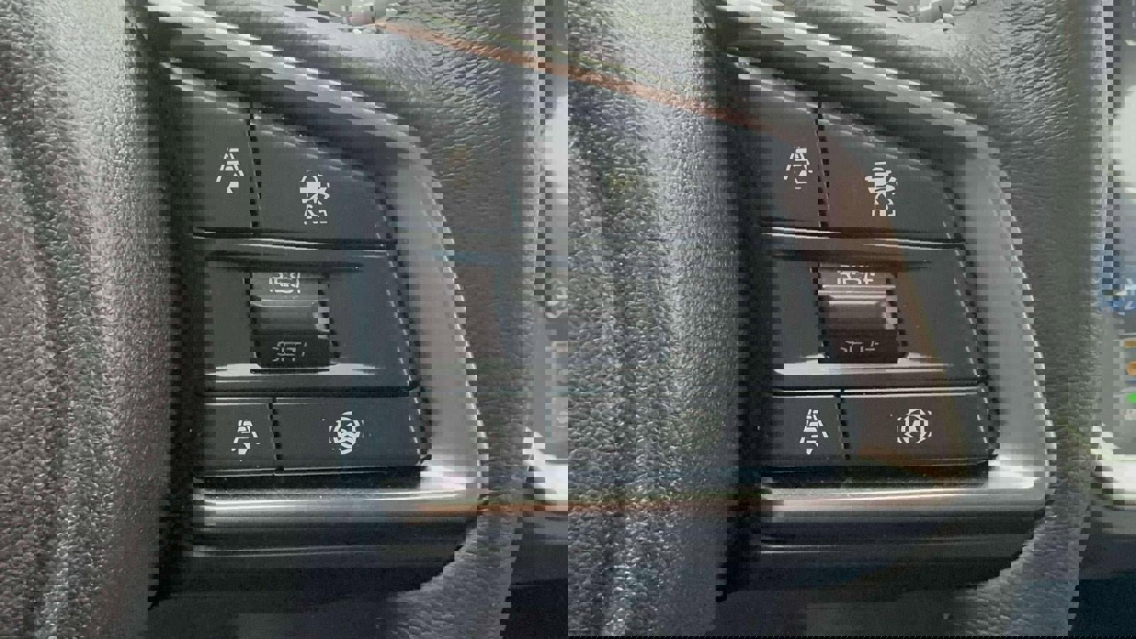 Certified 2025 Subaru Ascent Premium image 15