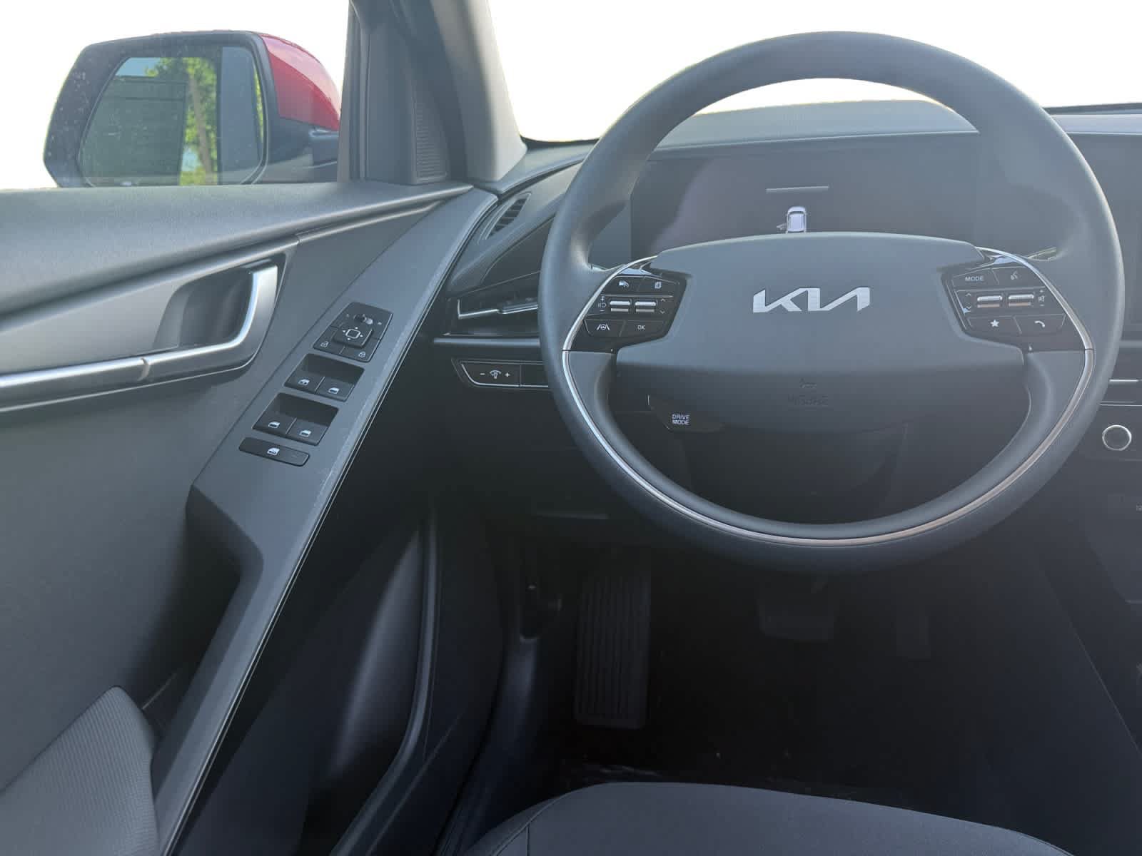 New 2026 Kia Niro LX FWD image 21