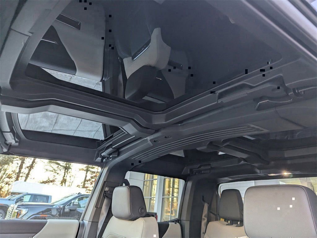 New 2026 GMC Hummer EV 4x4 Crew Cab image 13