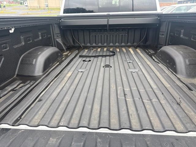 Used 2024 GMC Sierra 2500 Denali w/ Technology Package AWD/4WD image 10