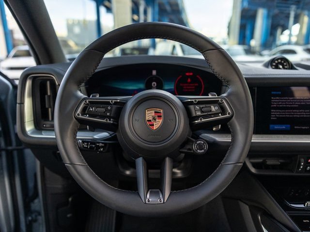 Certified 2026 Porsche Cayenne S AWD/4WD image 41