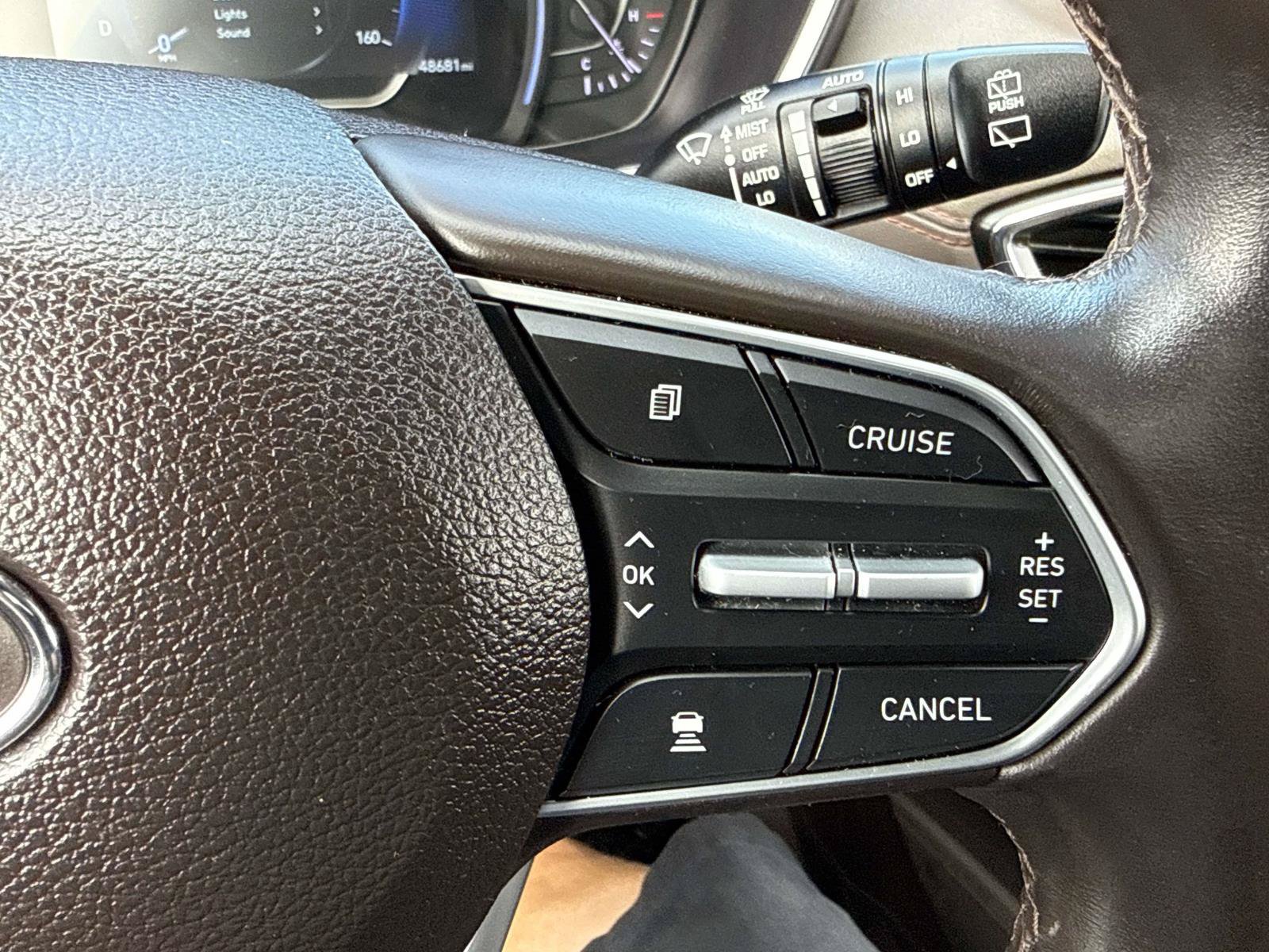 Used 2020 Hyundai Santa Fe Limited AWD/4WD image 25