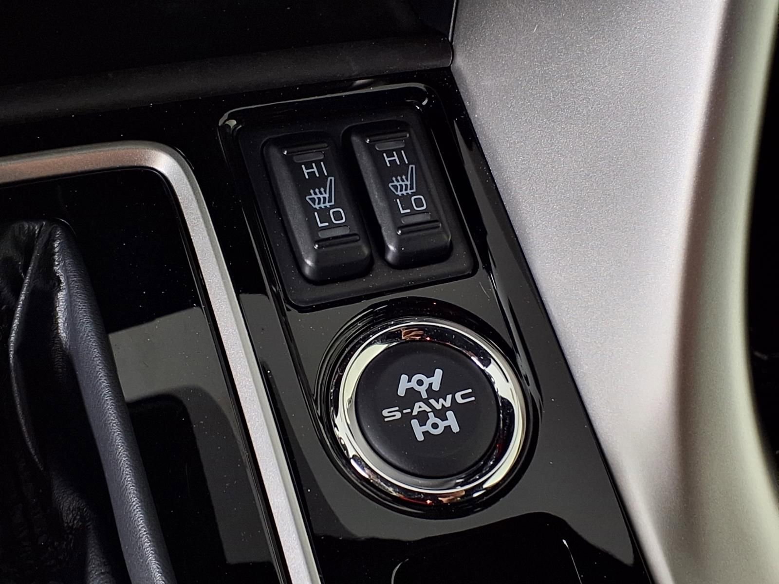 Used 2024 Mitsubishi Eclipse Cross SEL image 21