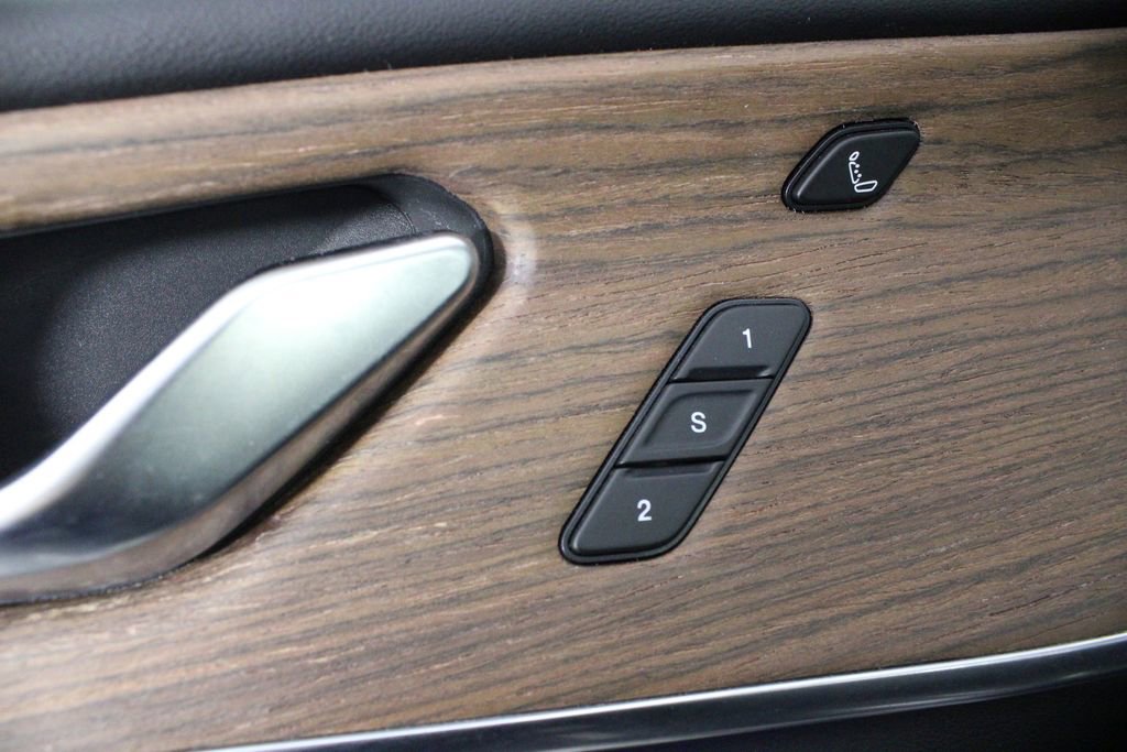 Used 2021 Jeep Grand Cherokee L Summit w/ Advanced Protech Group IV image 22