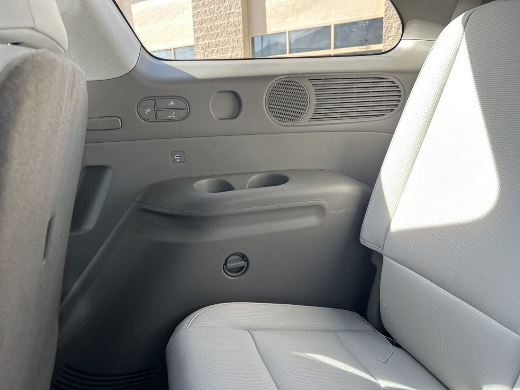 New 2026 Hyundai Palisade Limited image 8