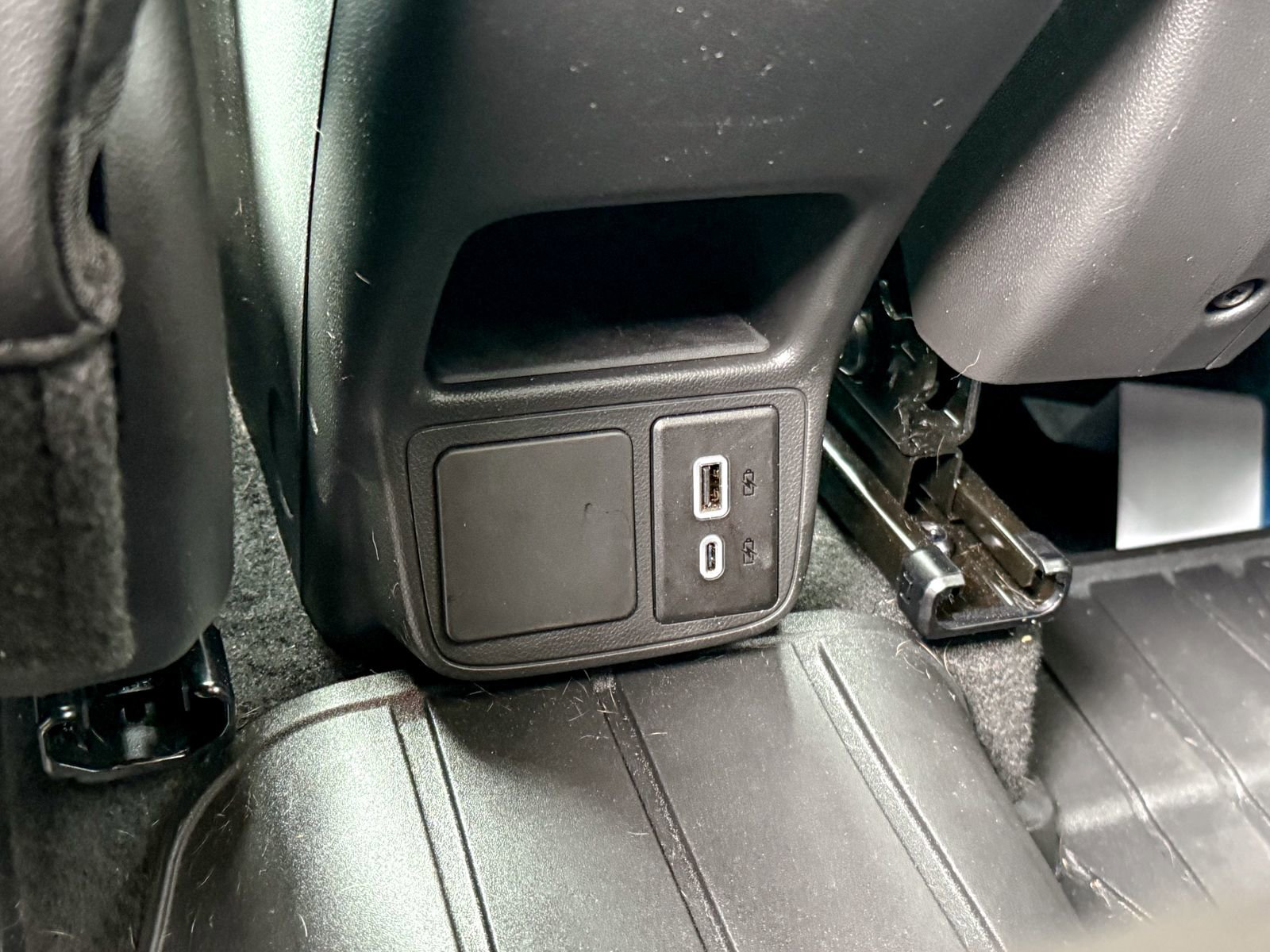 Certified 2026 Buick Encore GX Sport Touring w/ Advanced Technology Package AWD/4WD image 36