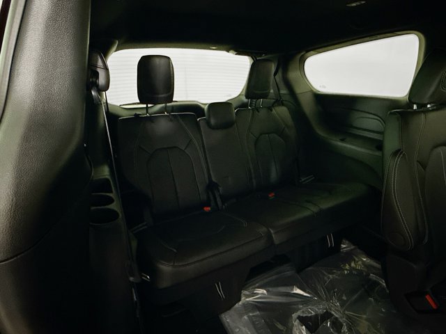 New 2026 Chrysler Pacifica Select w/ S Appearance Package FWD image 25