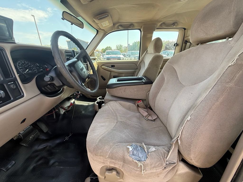 Used 2002 GMC Sierra 2500 2WD Extended Cab HD image 10