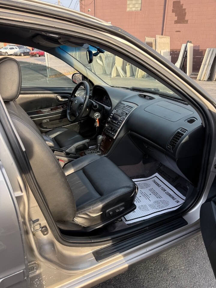 Used 2002 Nissan Maxima GLE FWD image 16