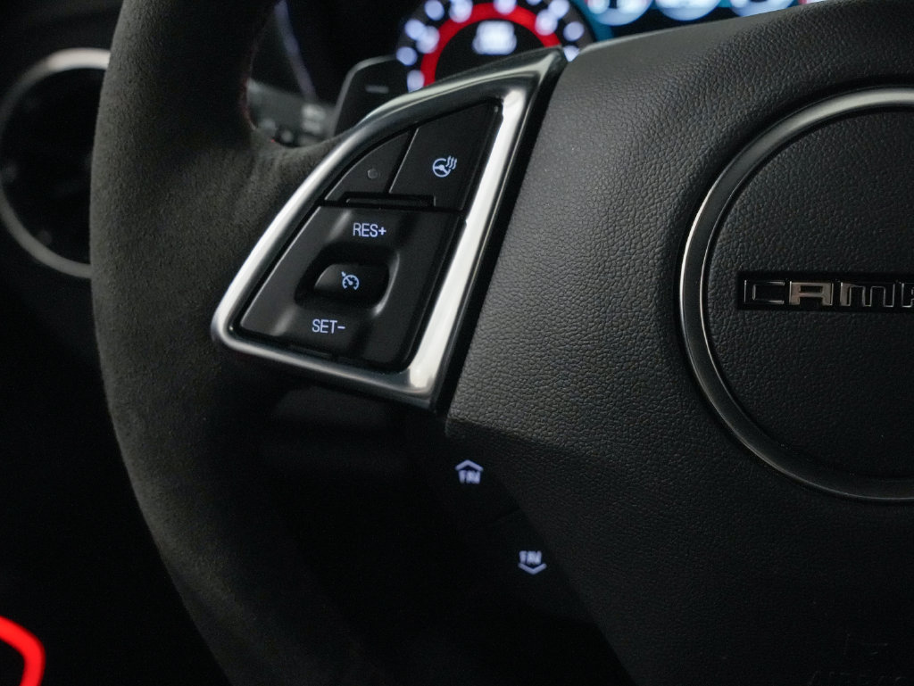 Used 2017 Chevrolet Camaro ZL1 RWD image 14