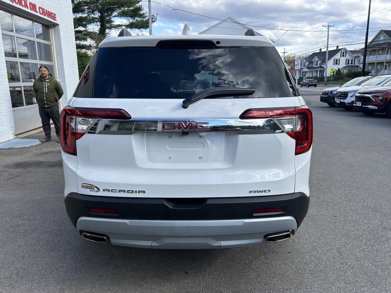 Used 2023 GMC Acadia SLE w/ Driver Convenience Package AWD/4WD image 6