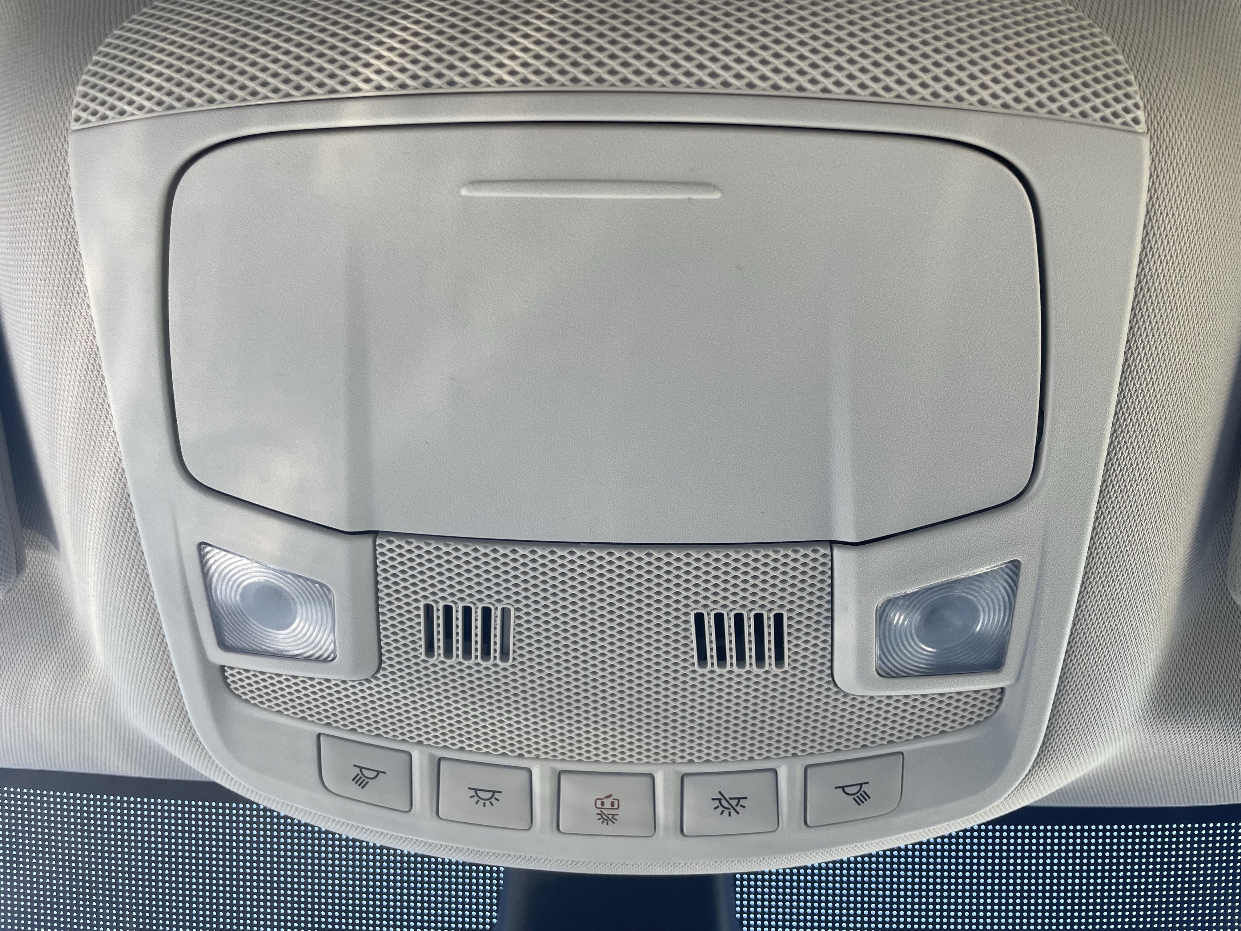 Used 2023 Ford Edge Titanium image 26