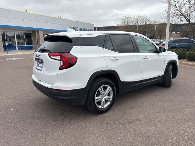 Certified 2024 GMC Terrain SLE FWD image 6