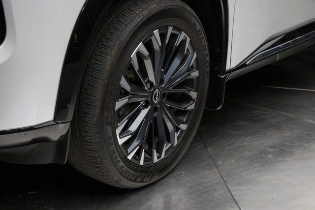 Used 2024 Nissan Rogue Platinum w/ Platinum Premium Package image 7