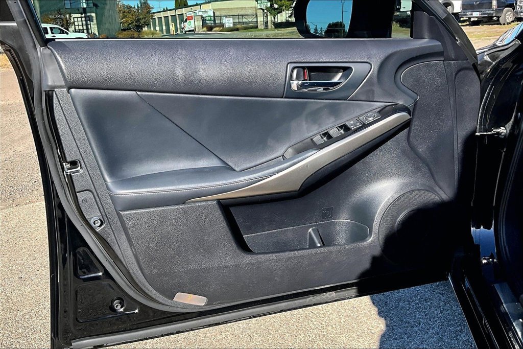 Used 2014 Lexus IS 250 w/ Premium Package RWD image 22