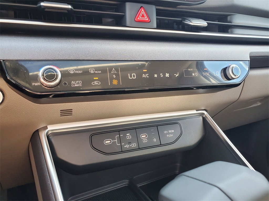 New 2026 Kia Carnival SX image 21