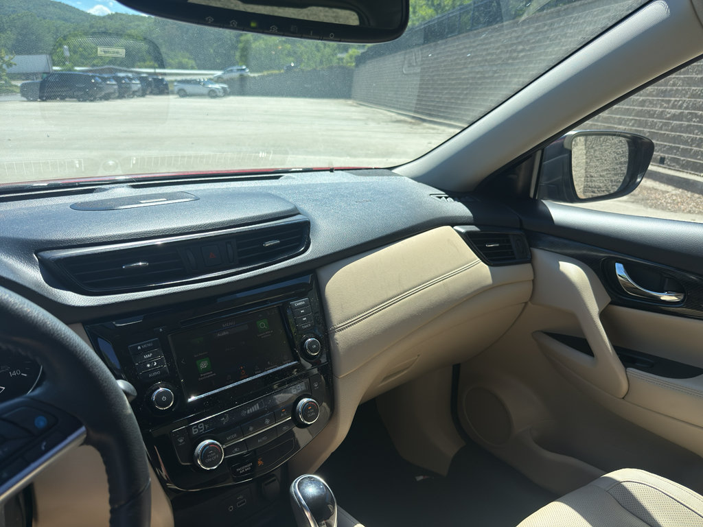 Used 2020 Nissan Rogue SL w/ Premium Package AWD/4WD image 11