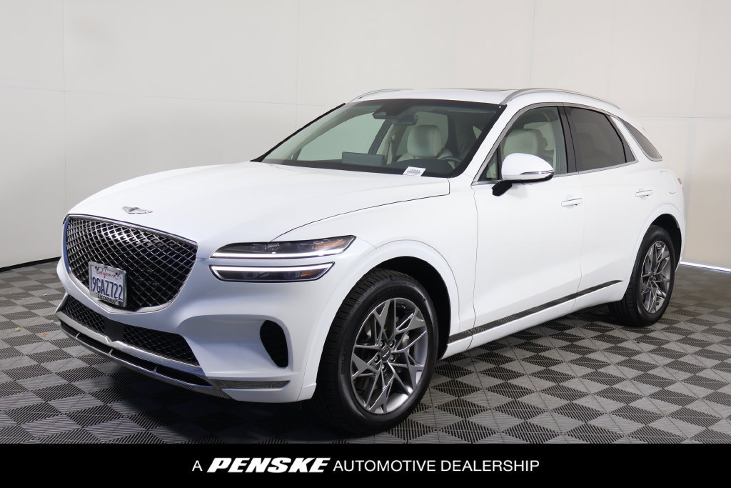 Used 2023 Genesis GV70 2.5T w/ Select Package