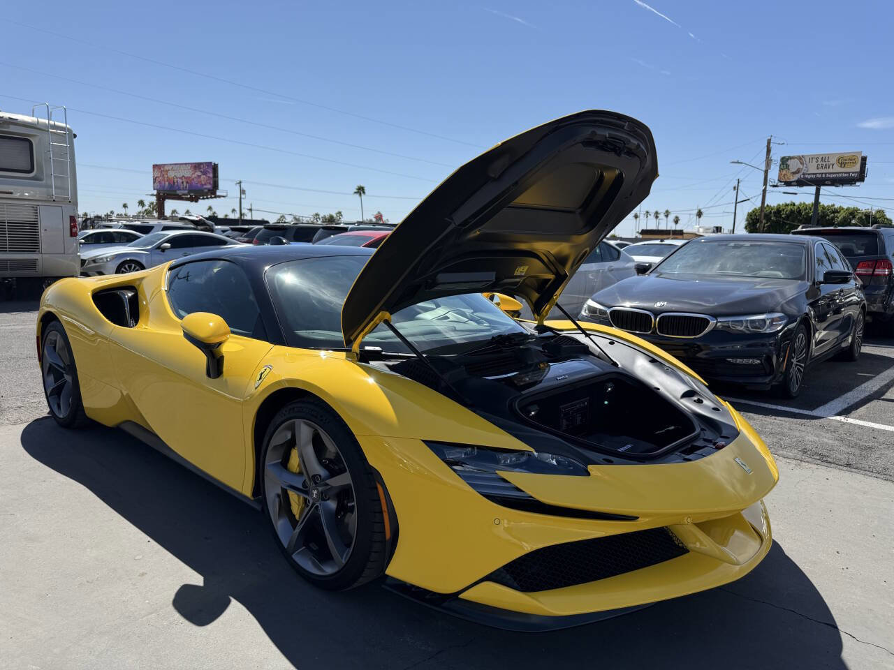 Used 2022 Ferrari SF90 Stradale image 24
