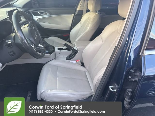 Used 2019 Genesis G70 2.0T Sport image 14