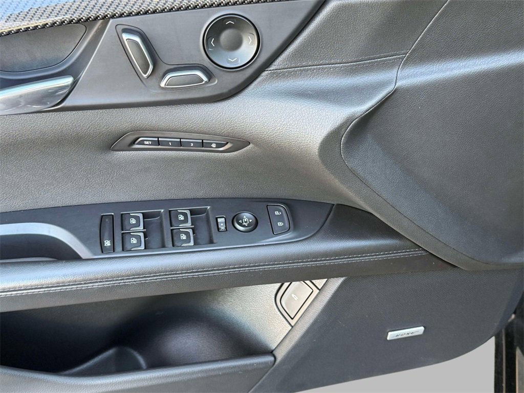 Used 2019 Cadillac CT6 V w/ Driver Assist Package image 21