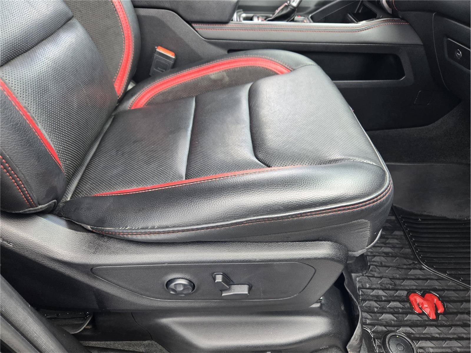 Used 2022 RAM 1500 TRX w/ TRX Level 2 Equipment Group AWD/4WD image 22