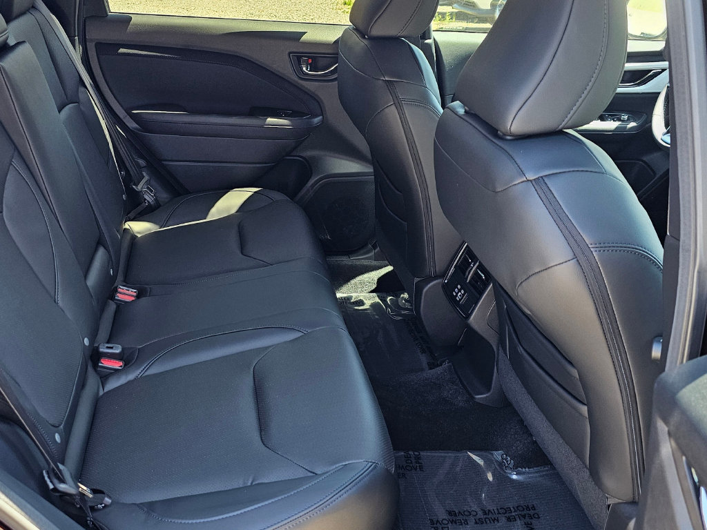New 2026 Subaru Forester Premium AWD/4WD image 12