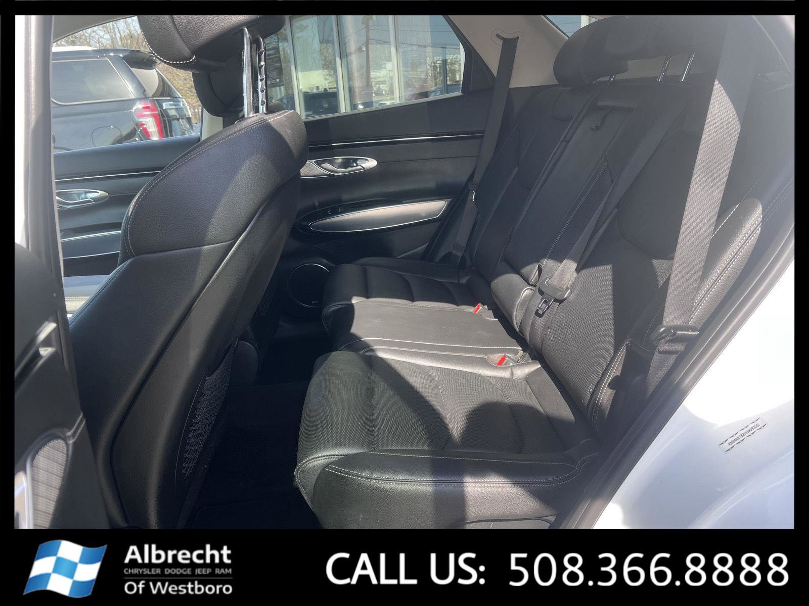 Used 2022 Genesis GV70 2.5T w/ Select Package image 13