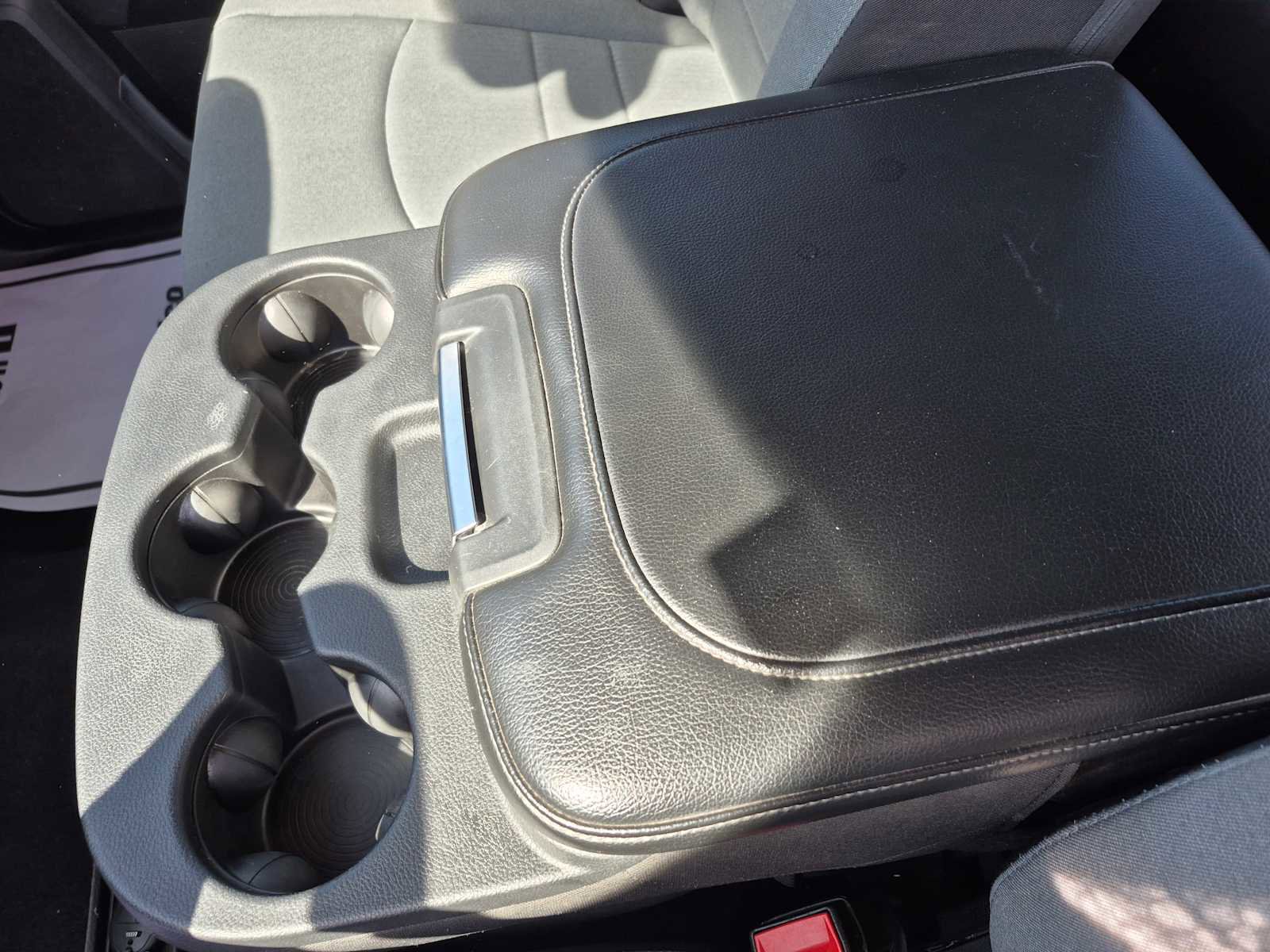 Used 2022 RAM 1500 Classic SLT w/ Protection Group image 20