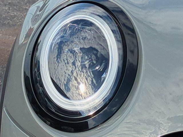 Used 2022 MINI Cooper S image 11