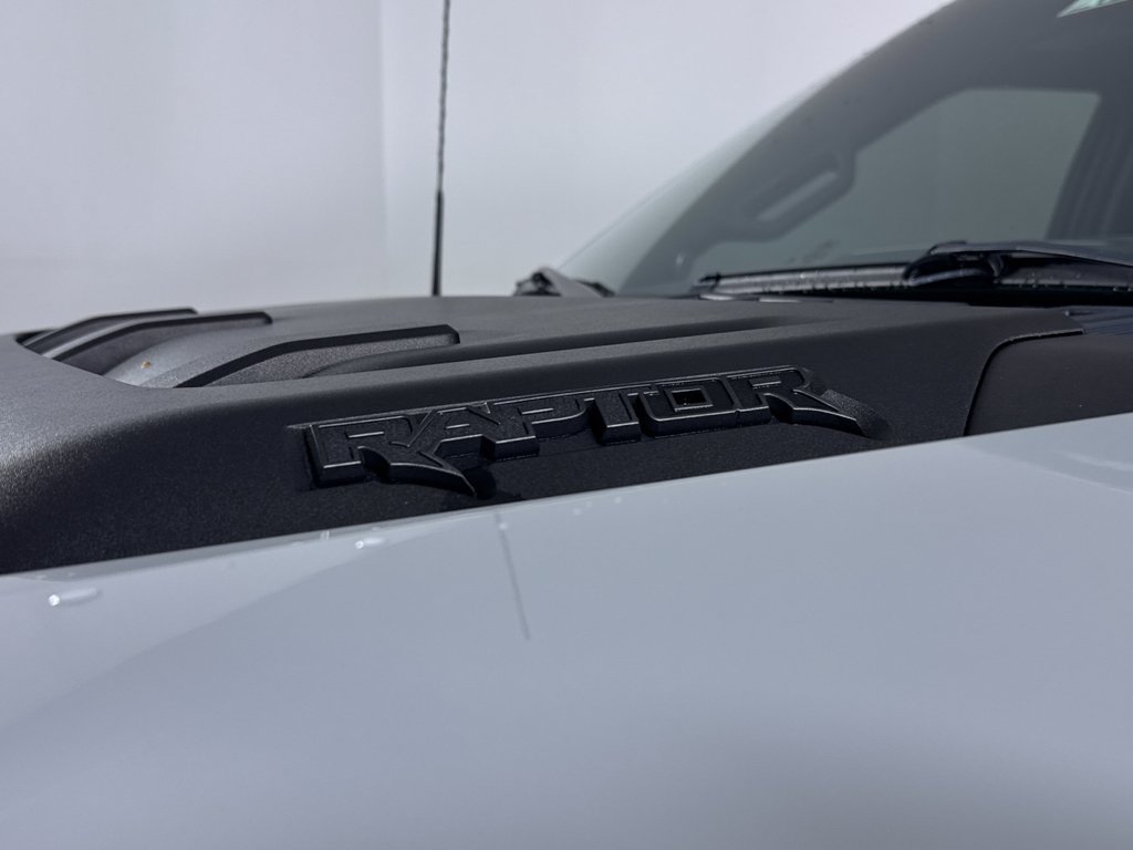 Used 2023 Ford F150 Raptor AWD/4WD image 35