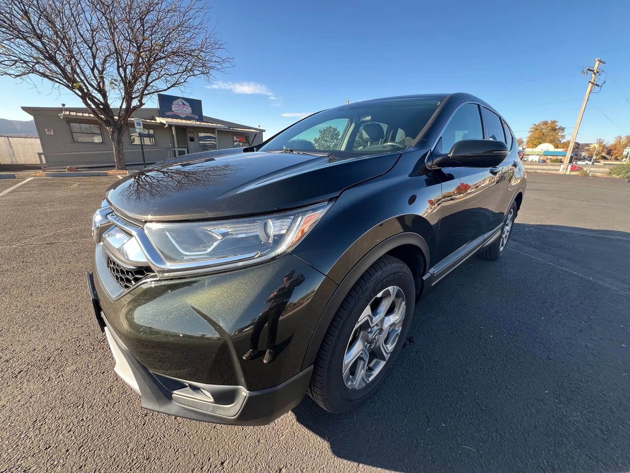 Used 2019 Honda CR-V EX-L image 2