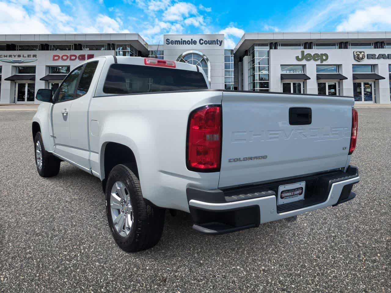 Used 2022 Chevrolet Colorado LT w/ Fleet Safety Package RWD image 6