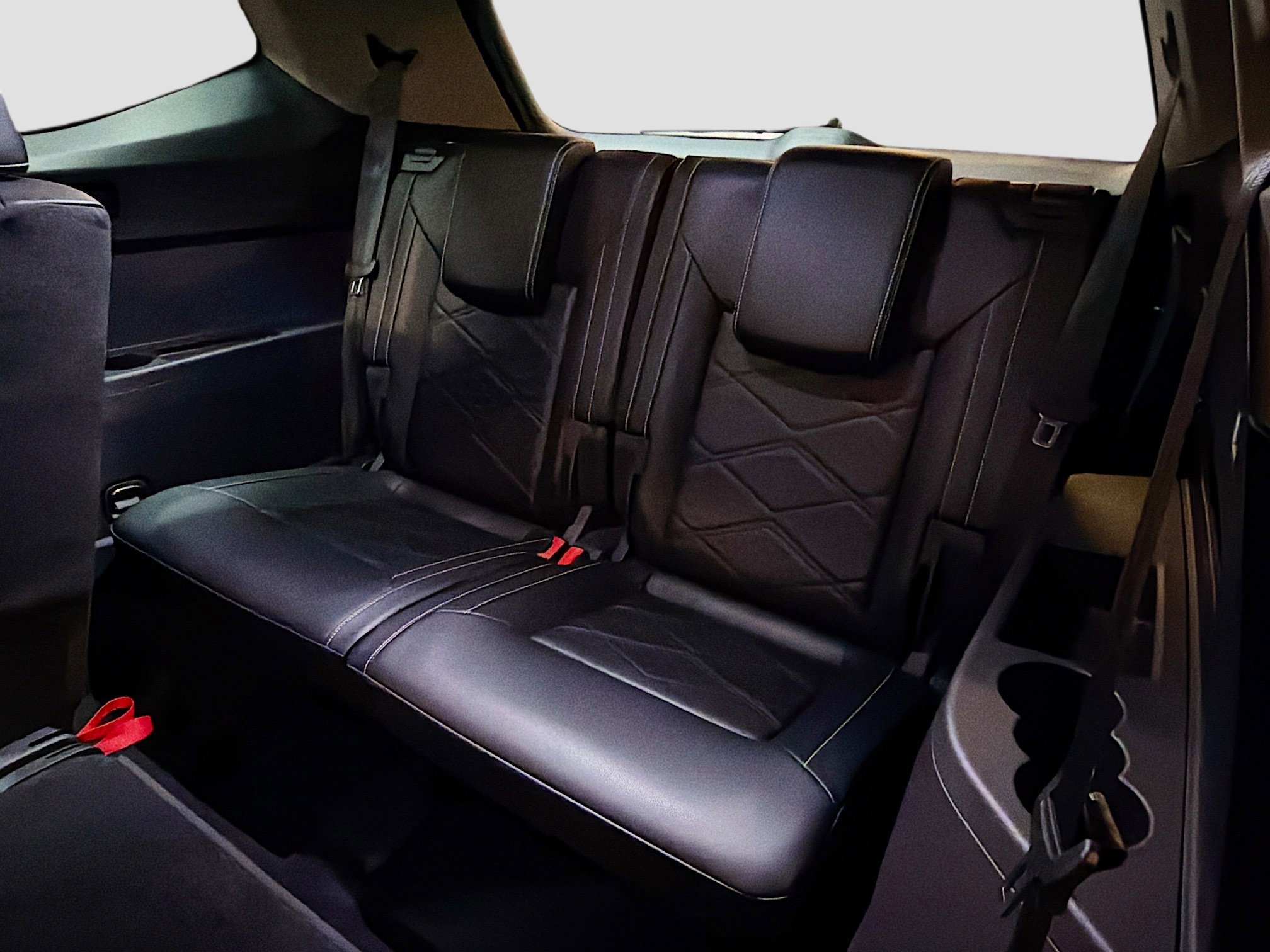 Used 2024 Volkswagen Atlas SE image 29