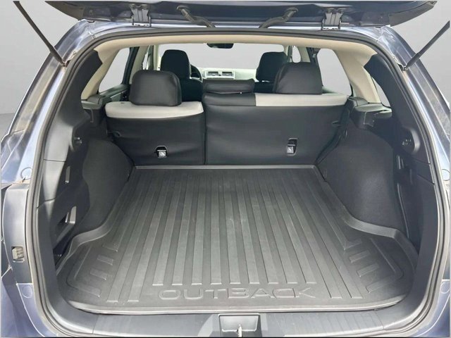 Used 2018 Subaru Outback 2.5i Premium image 9