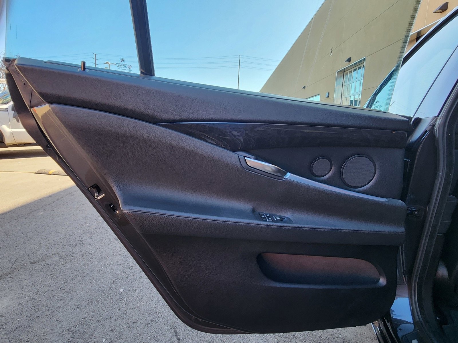 Used 2011 BMW 550i Gran Turismo image 18