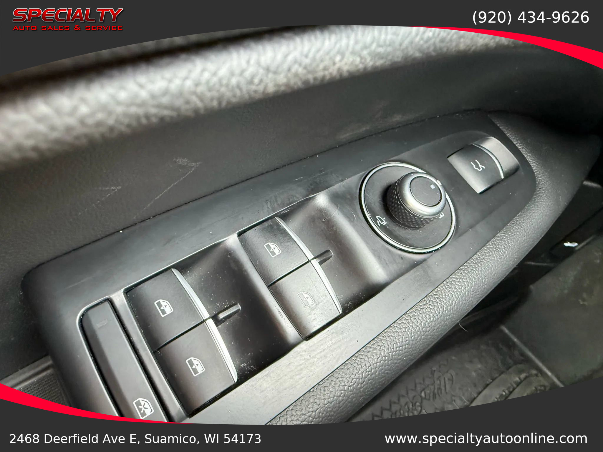 Used 2020 Alfa Romeo Stelvio Sport Utility 4D w/ Cold Weather Package image 29