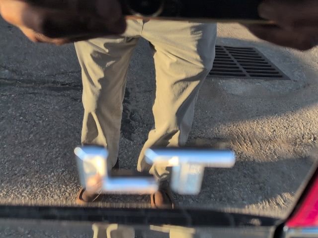 Used 2021 Chevrolet Silverado 1500 LT Trail Boss w/ LT Trail Boss Premium Package image 21