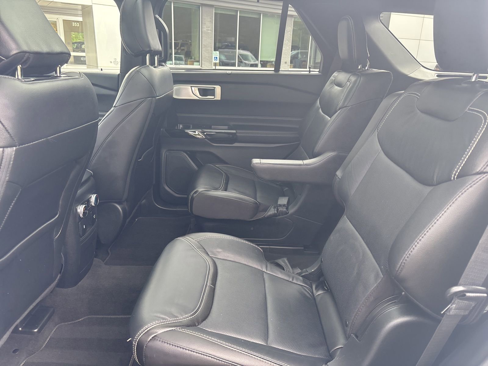 Used 2022 Ford Explorer ST w/ Equipment Group 401A image 29