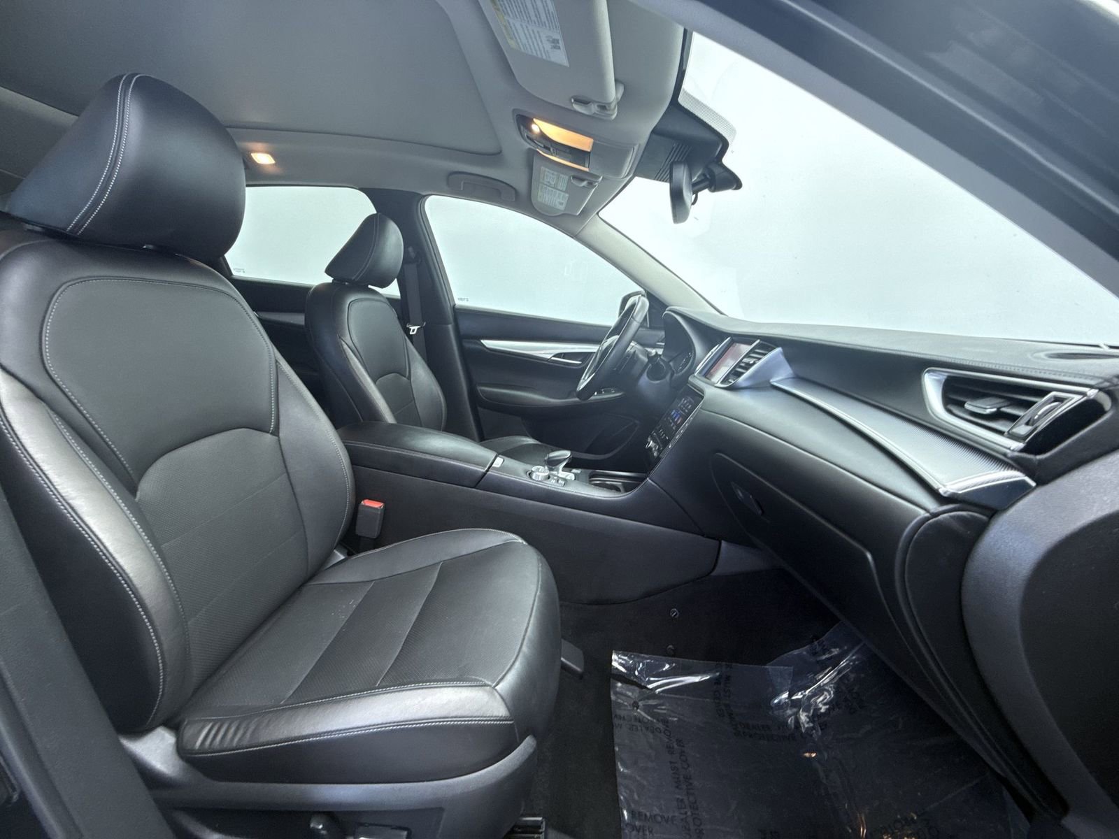 Used 2019 INFINITI QX50 Essential w/ Premium Heat Package image 15