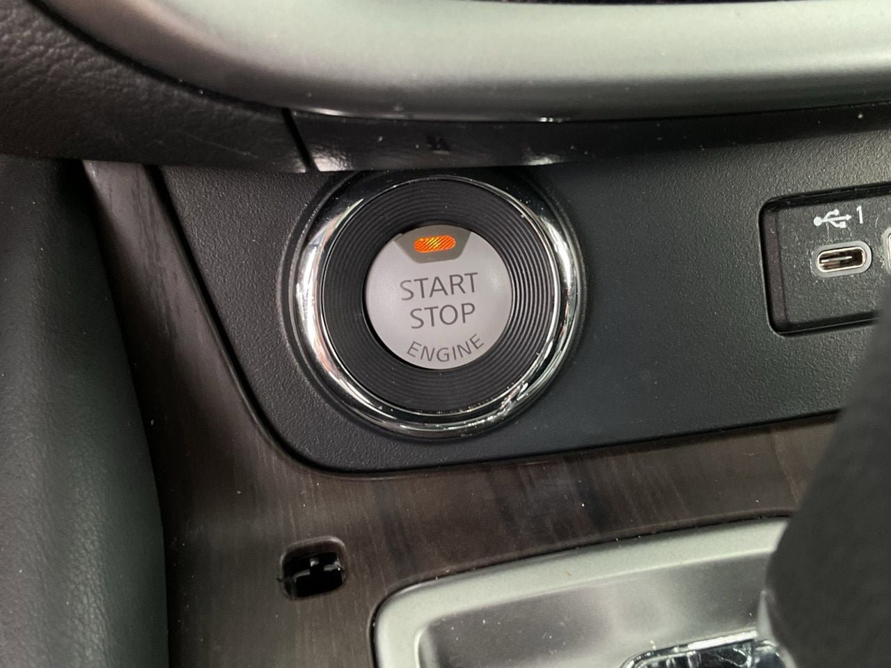Used 2023 Nissan Murano Platinum w/ Cargo Package FWD image 22