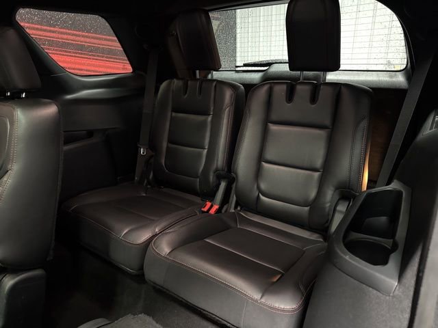 Used 2018 Ford Explorer Sport w/ Equipment Group 401A image 16