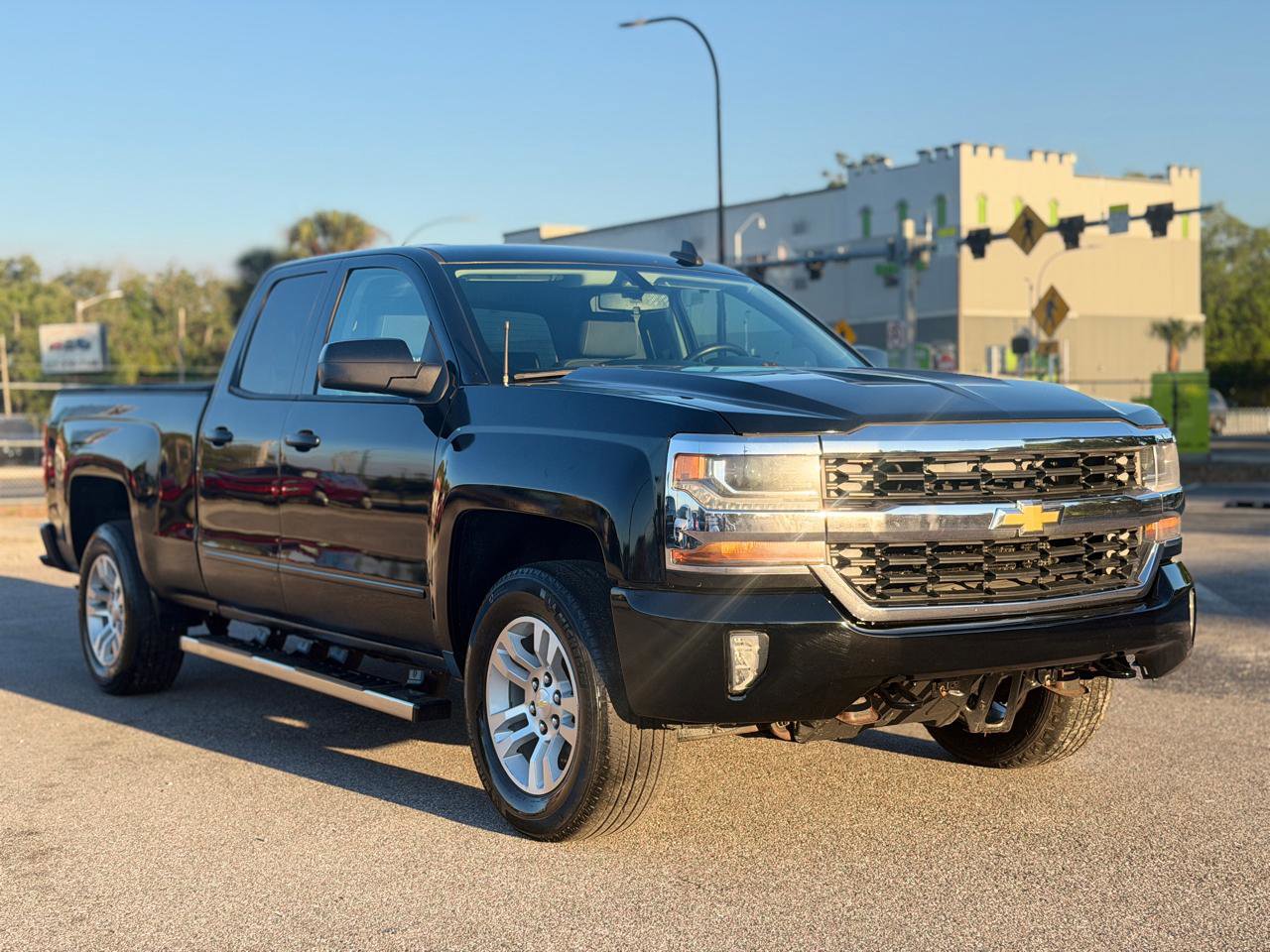 Used 2016 Chevrolet Silverado 1500 LT w/ All Star Edition image 5