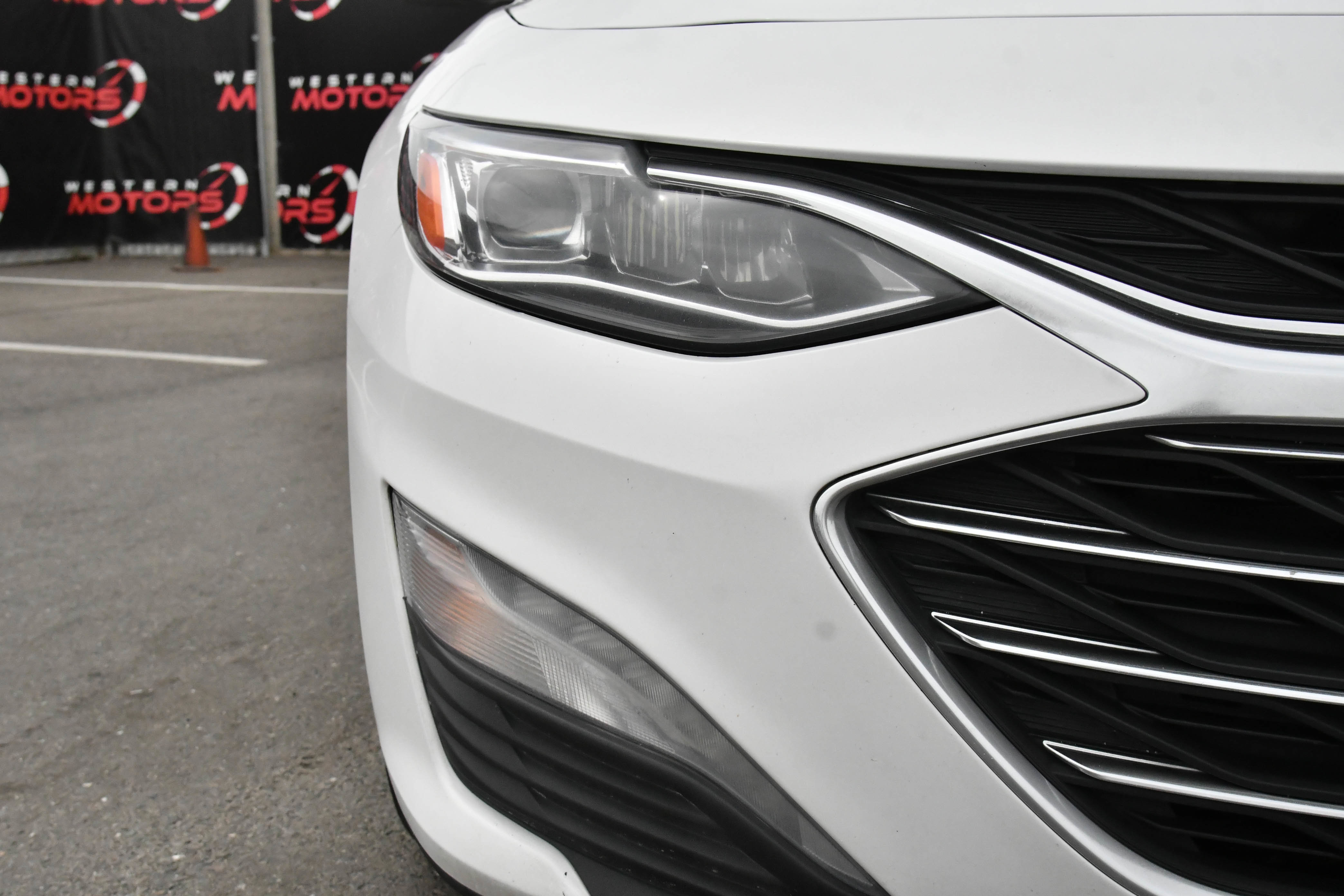 Used 2023 Chevrolet Malibu LT image 11