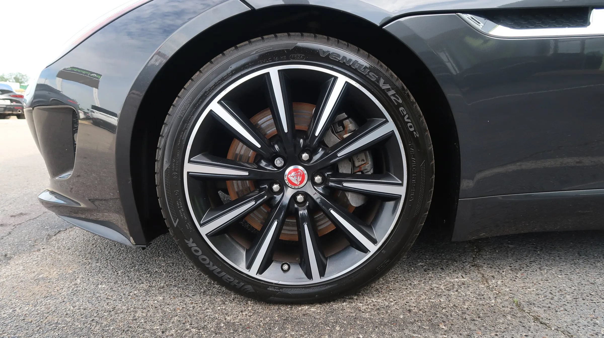 Used 2016 Jaguar F-TYPE Convertible RWD image 48